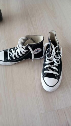 اسنیکر زنانه کانورس Converse اورجینال M9160F photo review