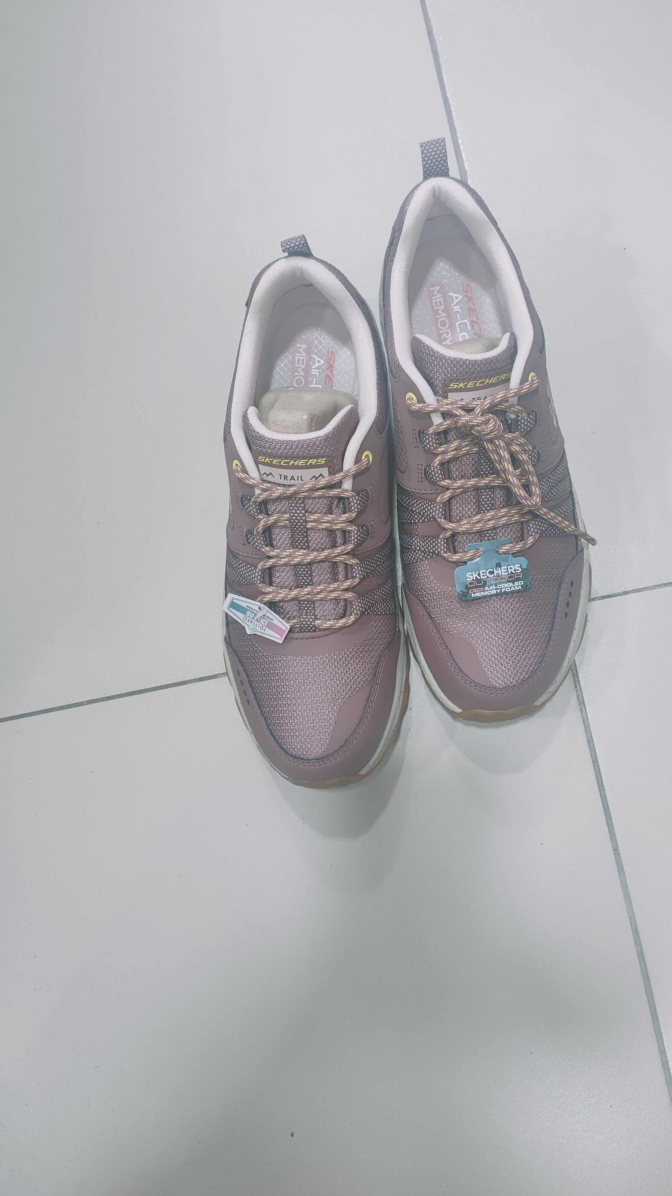 کتانی تمرین و دویدن زنانه اسکیچرز Skechers اورجینال 180061 MVE photo review