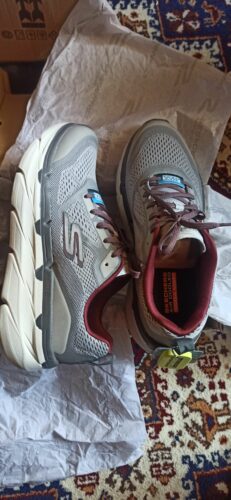 کتانی تمرین و دویدن مردانه اسکیچرز Skechers اورجینال 54450 GYRD photo review