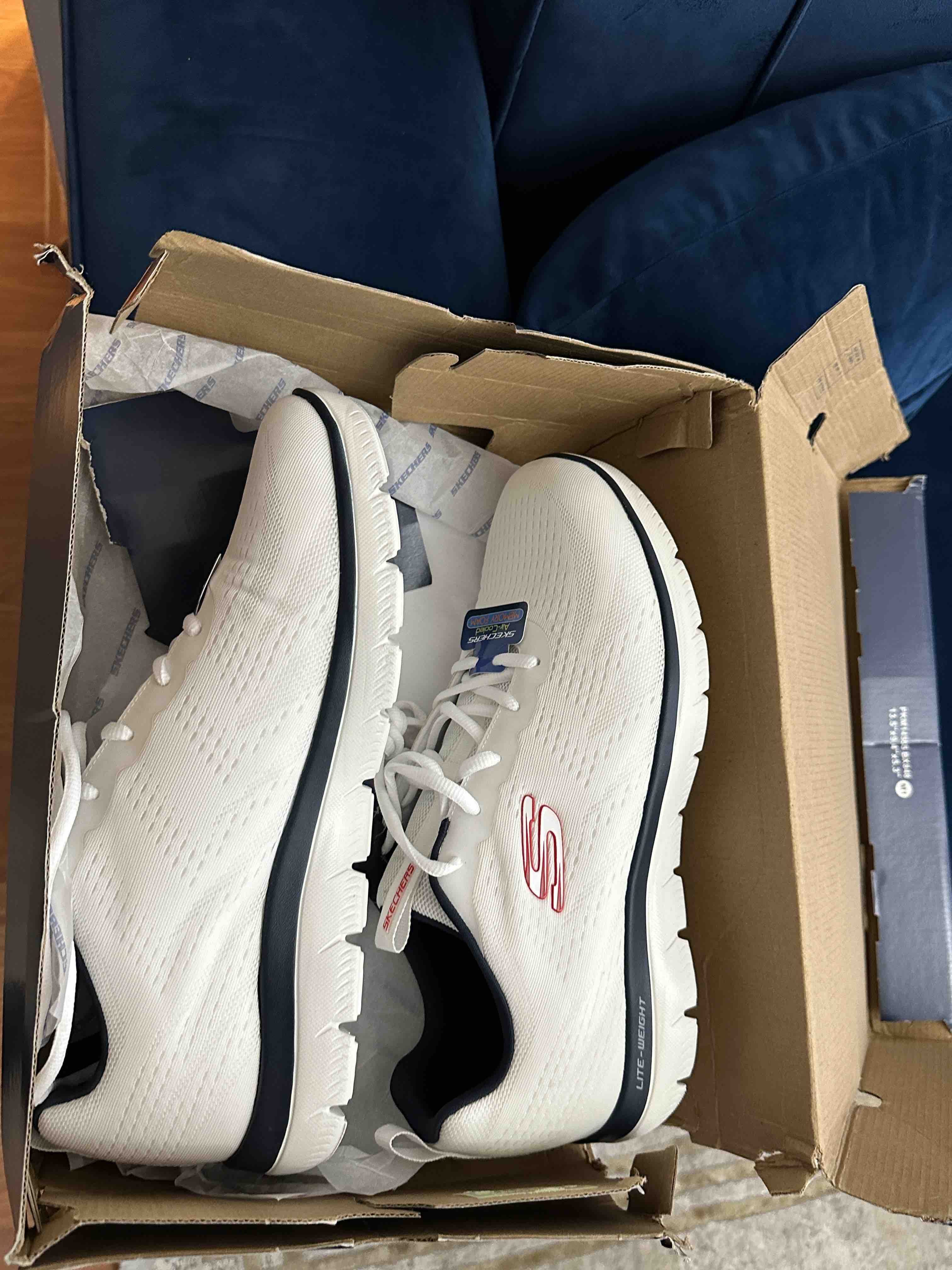 کفش پیاده روی مردانه اسکیچرز Skechers اورجینال 232395TK WNV photo review