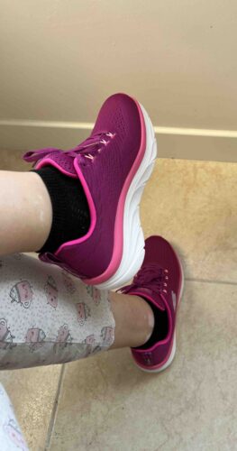 کتانی تمرین و دویدن زنانه اسکیچرز Skechers اورجینال 149368 PLUM photo review