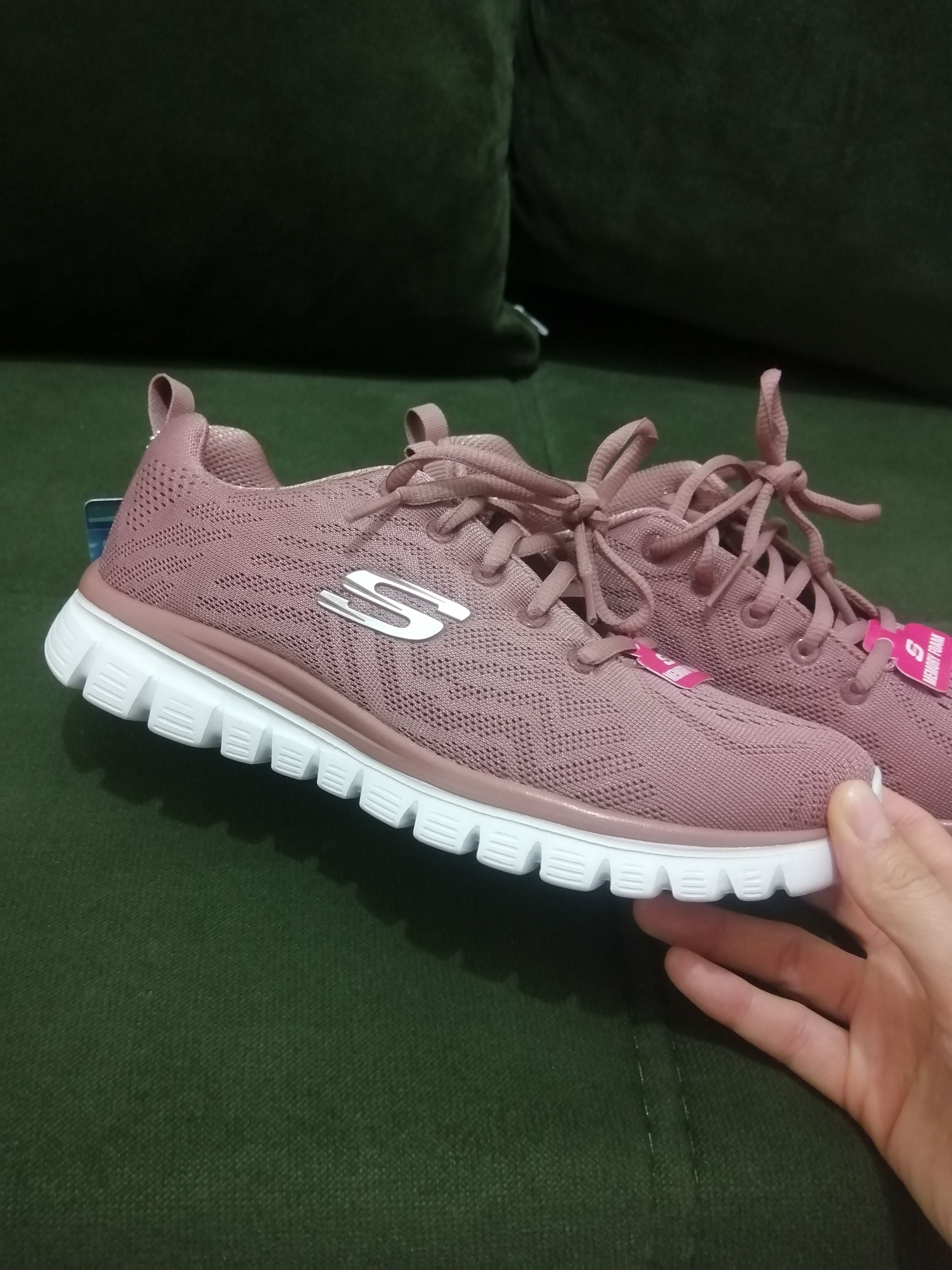 کتانی تمرین و دویدن زنانه اسکیچرز Skechers اورجینال 12615MVE photo review