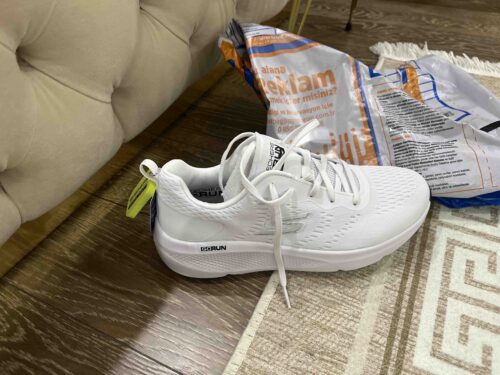 اسنیکر زنانه اسکیچرز Skechers اورجینال 128319 WHT photo review