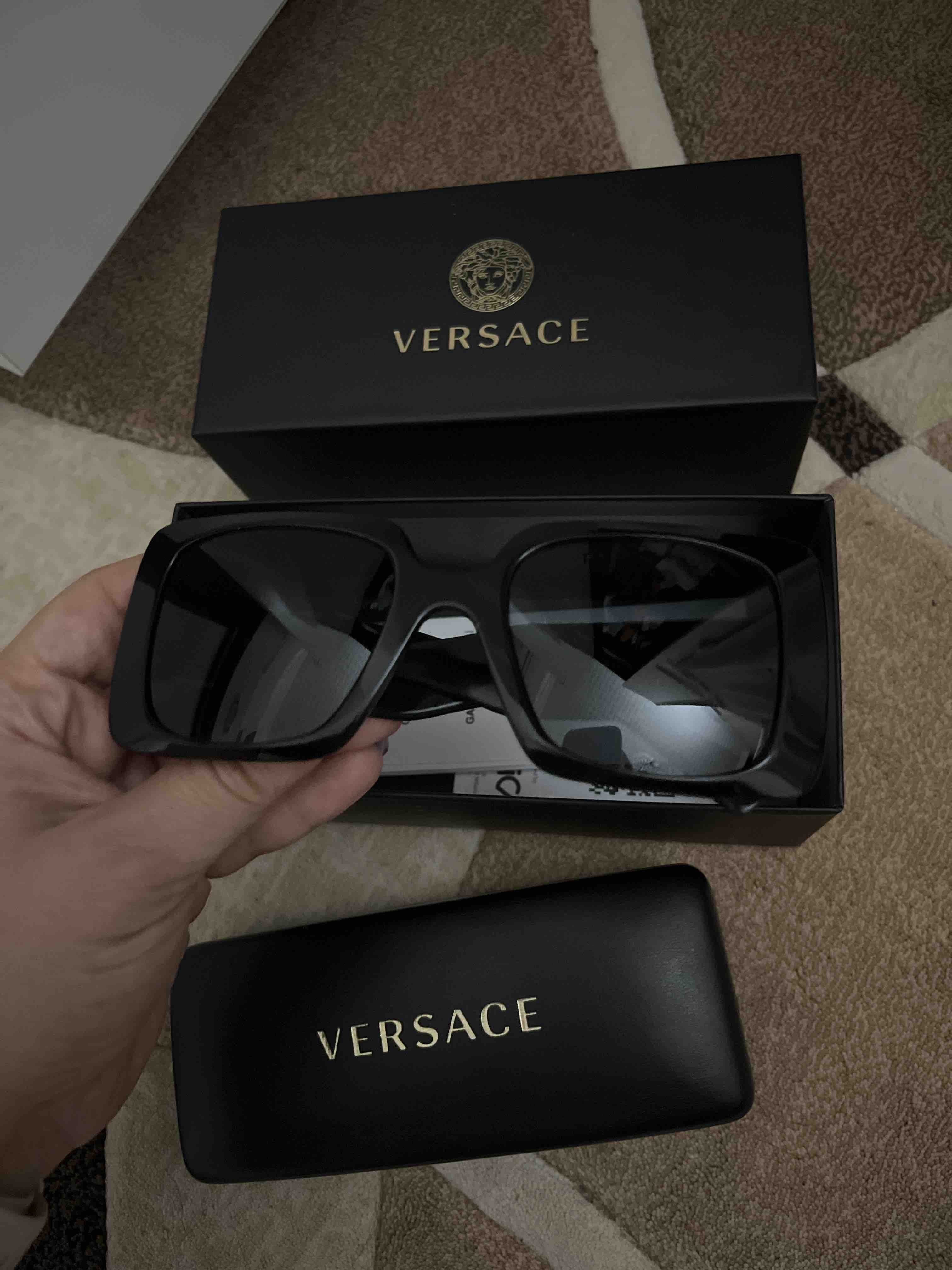 عینک آفتابی زنانه ورساچه Versace اورجینال VE 4405 GB187 .54 photo review