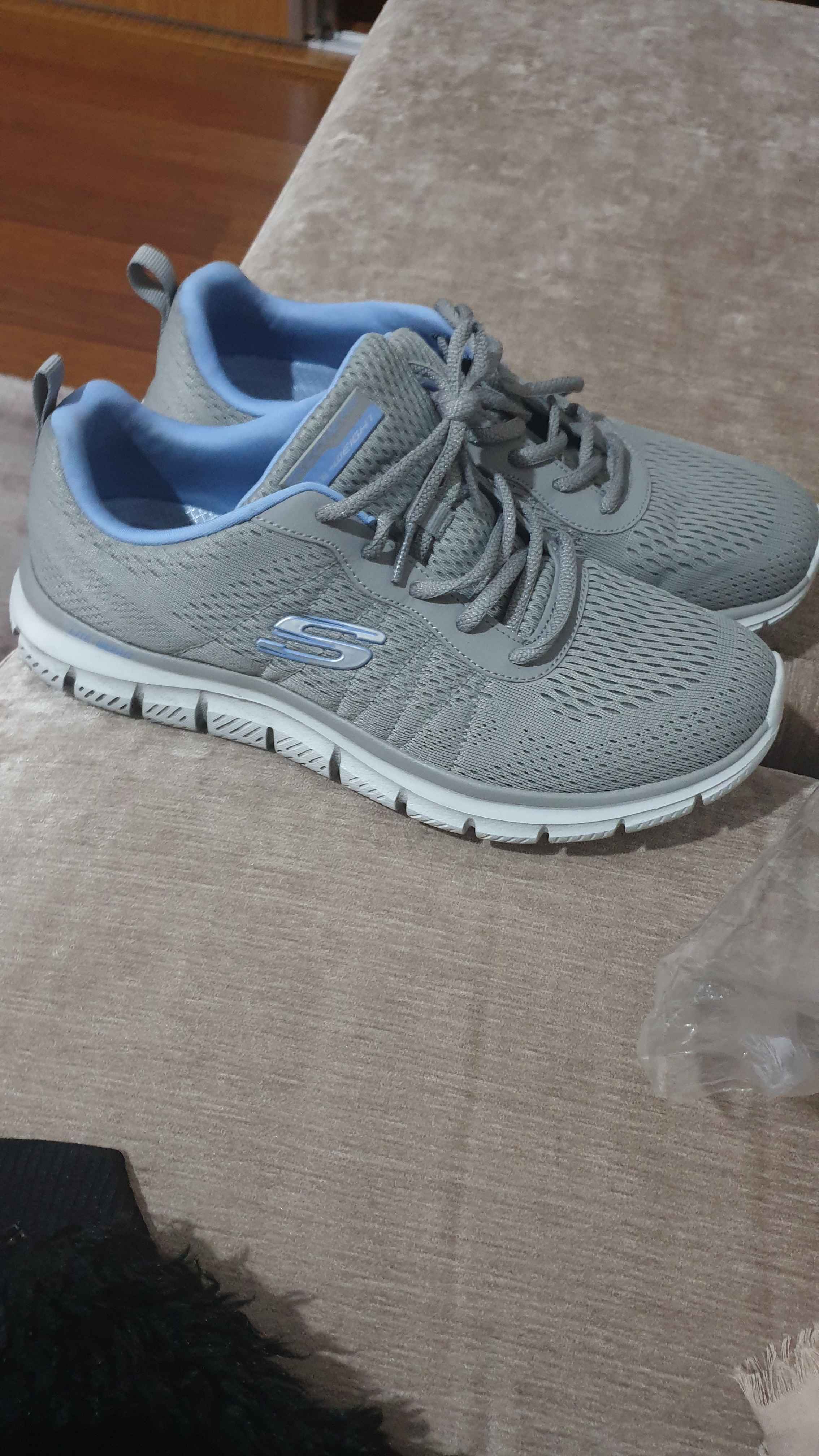 کتانی تمرین و دویدن زنانه اسکیچرز Skechers اورجینال 150141TK GYBL photo review