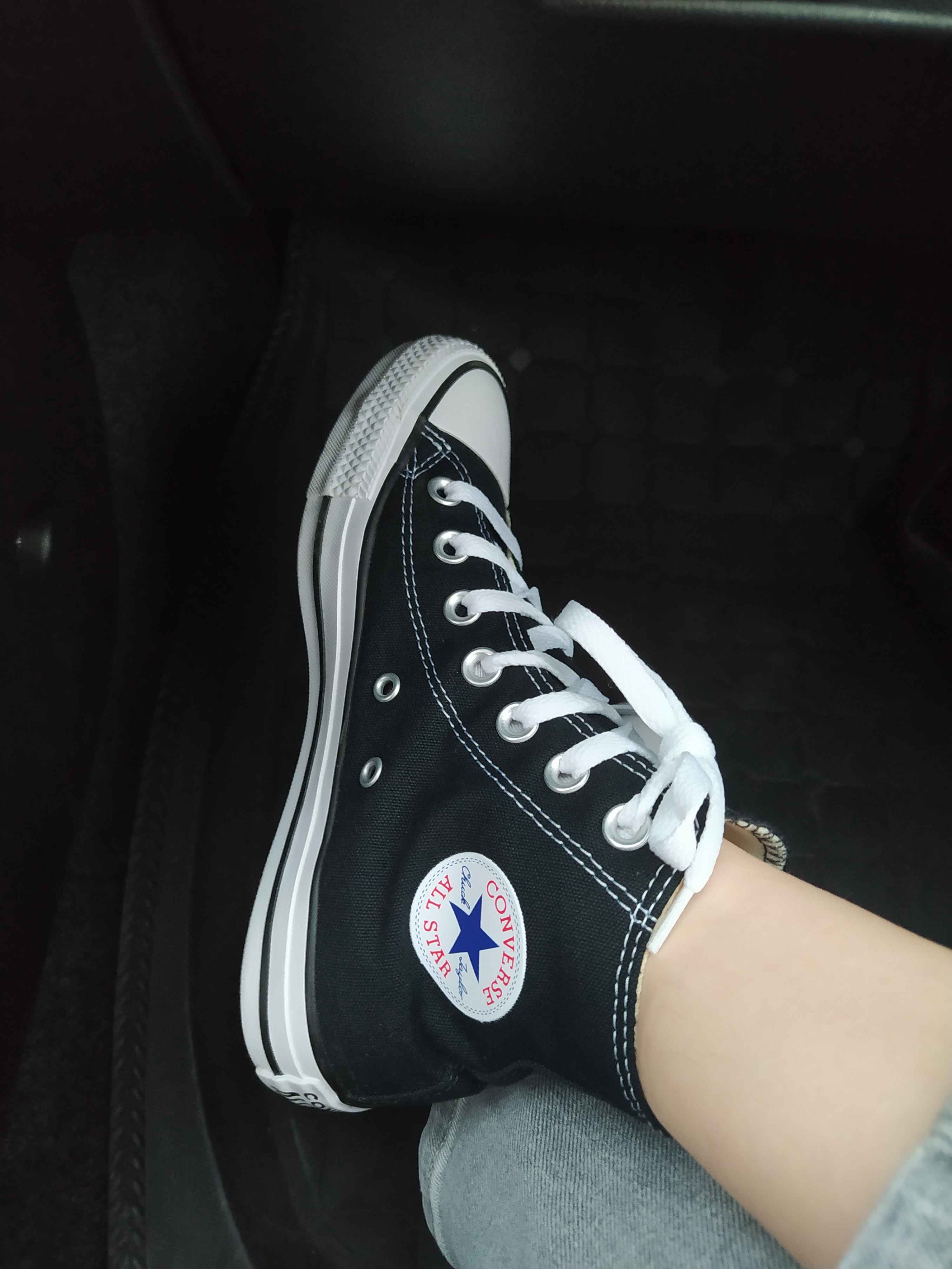 اسنیکر زنانه کانورس Converse اورجینال M9160F photo review