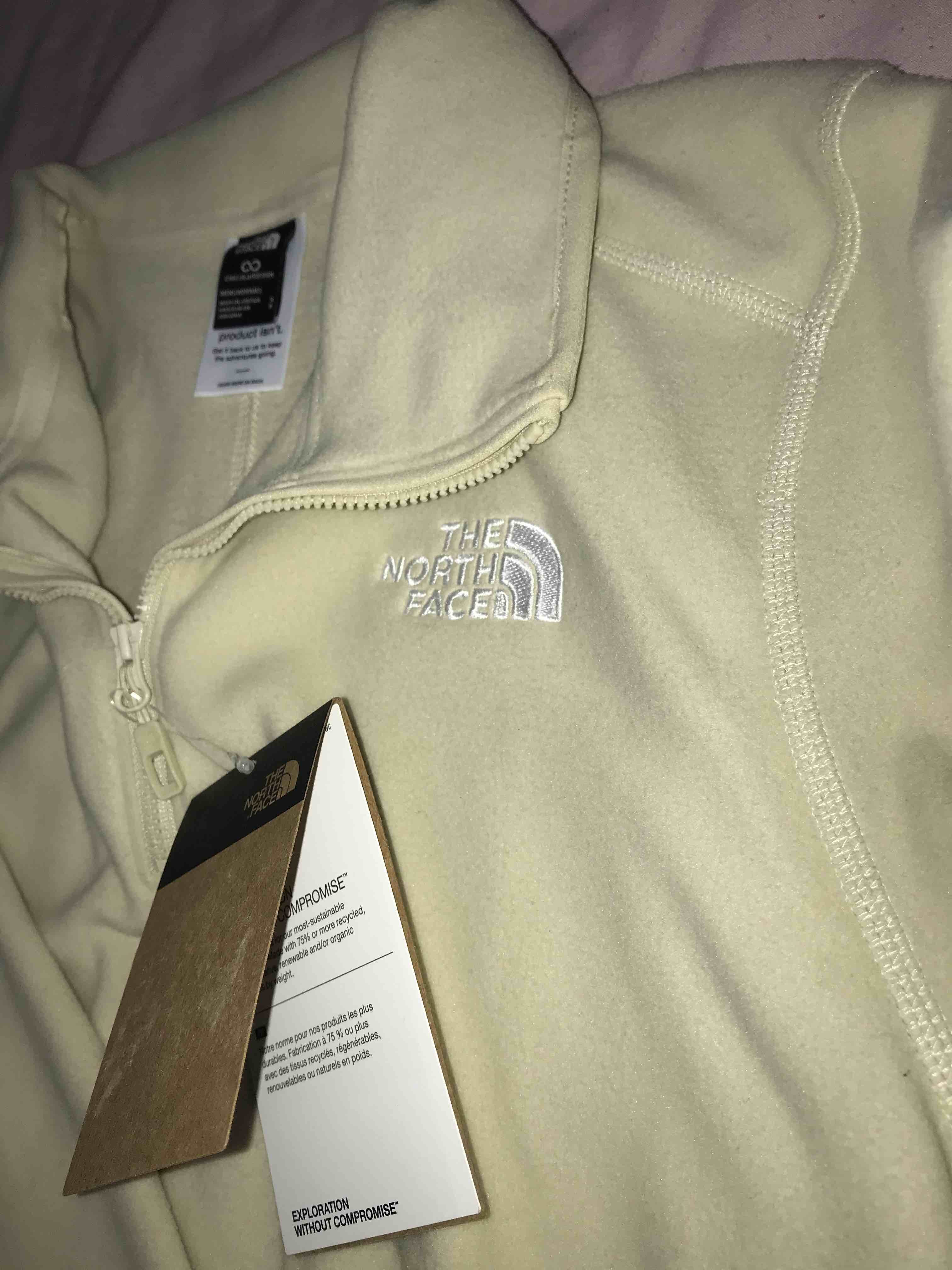 کاپشن مردانه نورث فیس The North Face اورجینال NF0A855W3X41 photo review