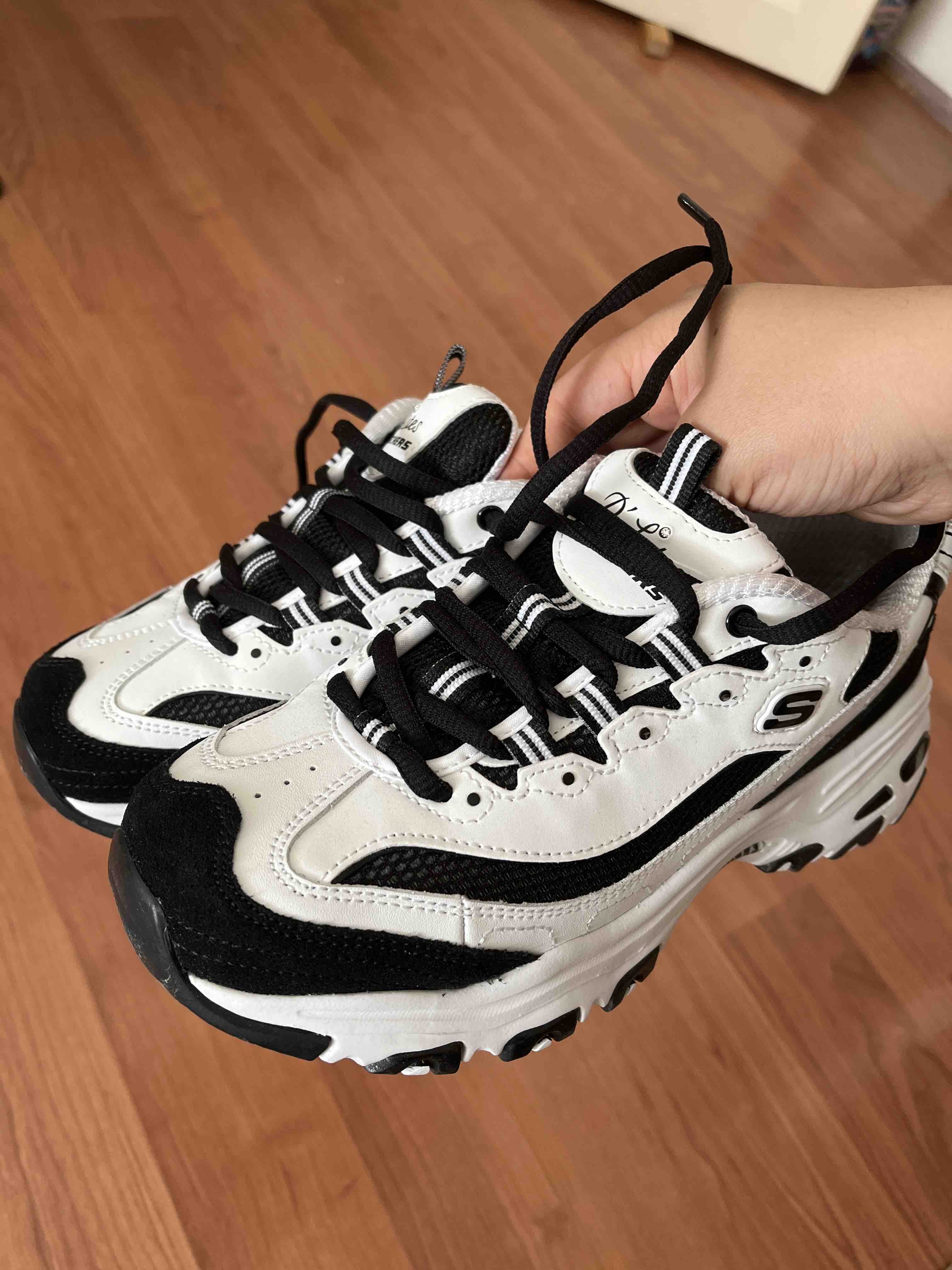 کتانی تمرین و دویدن زنانه اسکیچرز Skechers اورجینال TYC00387289980 photo review