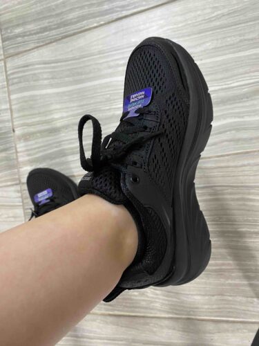 اسنیکر زنانه اسکیچرز Skechers اورجینال 149023 photo review