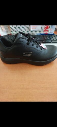 کفش پیاده روی زنانه اسکیچرز Skechers اورجینال 896170TK BBK photo review