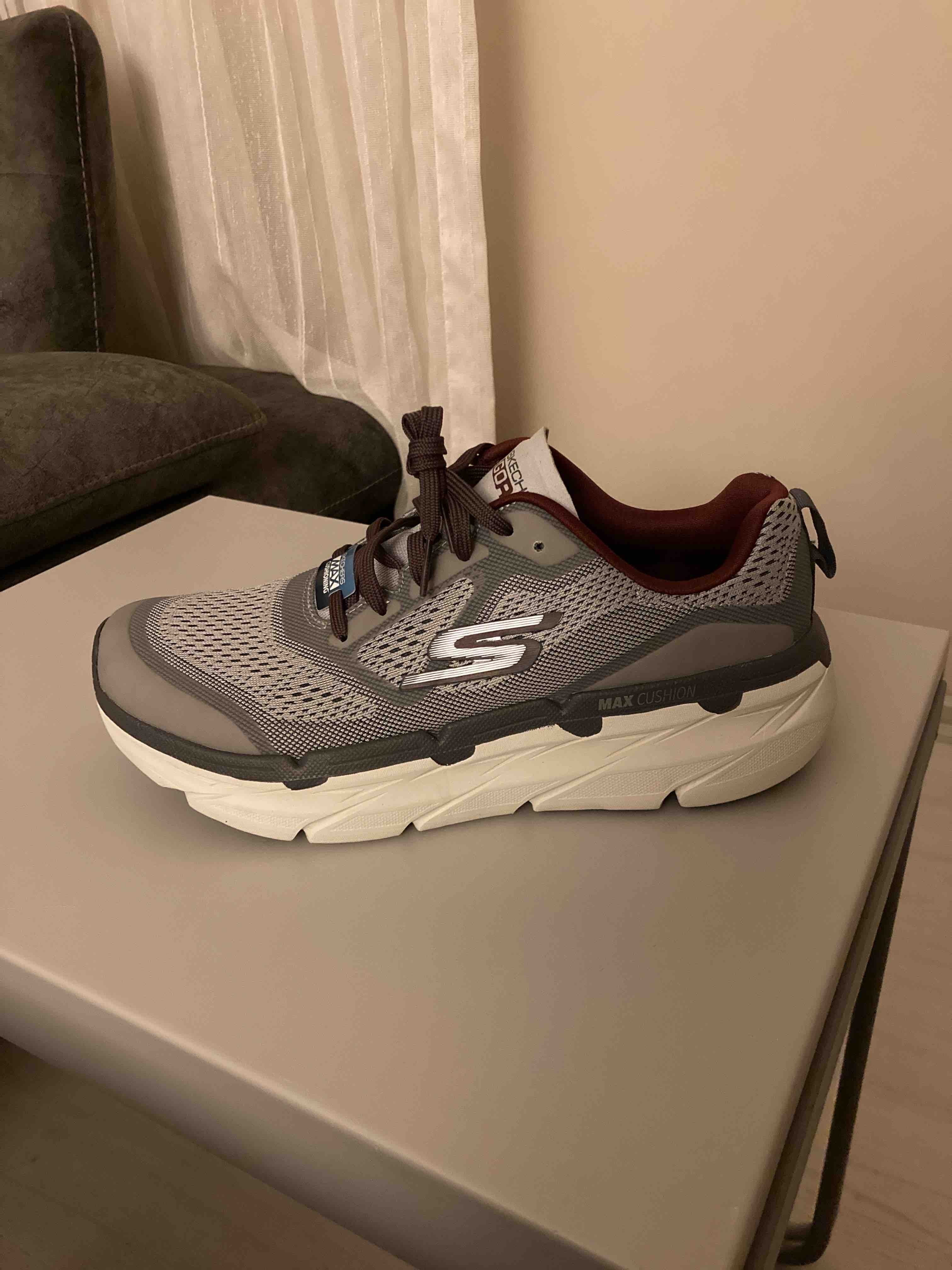 کتانی تمرین و دویدن مردانه اسکیچرز Skechers اورجینال 54450 GYRD photo review