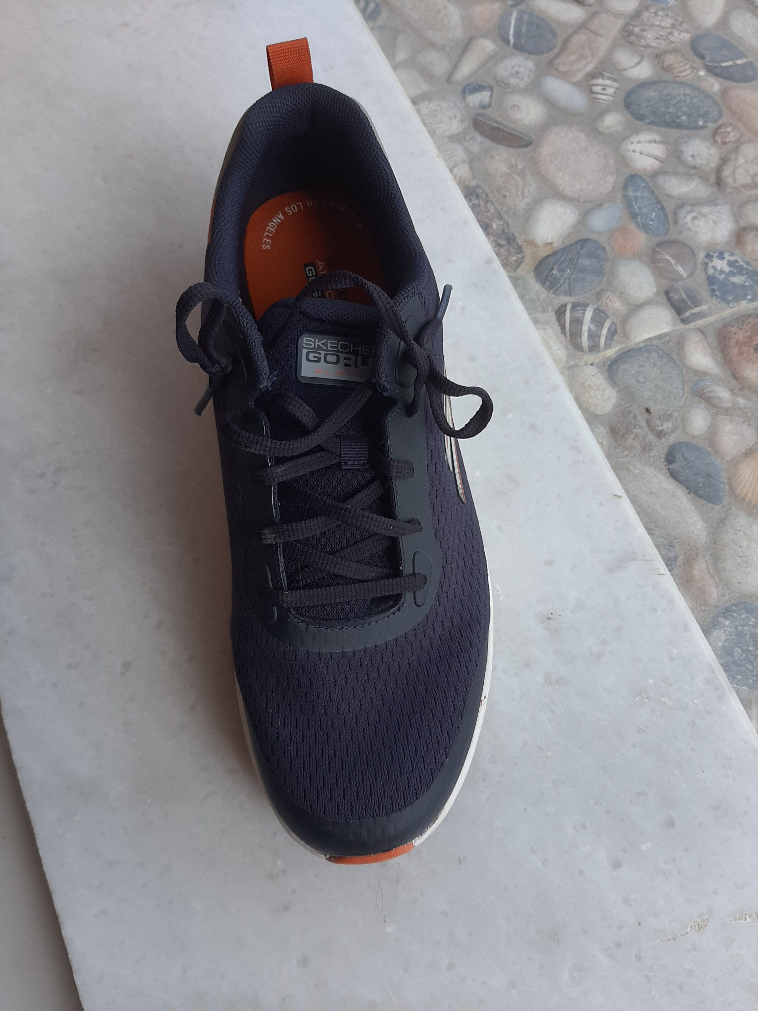 کفش پیاده روی مردانه اسکیچرز Skechers اورجینال 220189 NVOR photo review