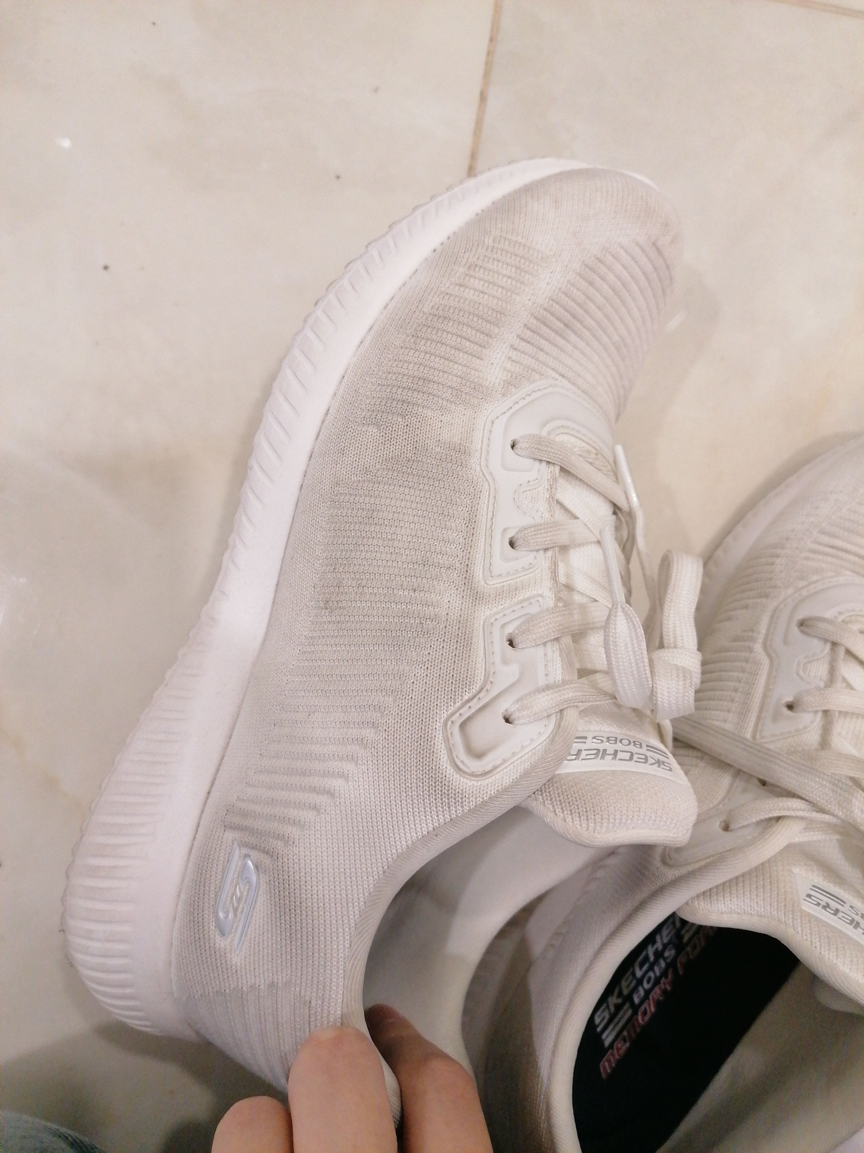 کتانی تمرین و دویدن زنانه اسکیچرز Skechers اورجینال 32504 WHT photo review