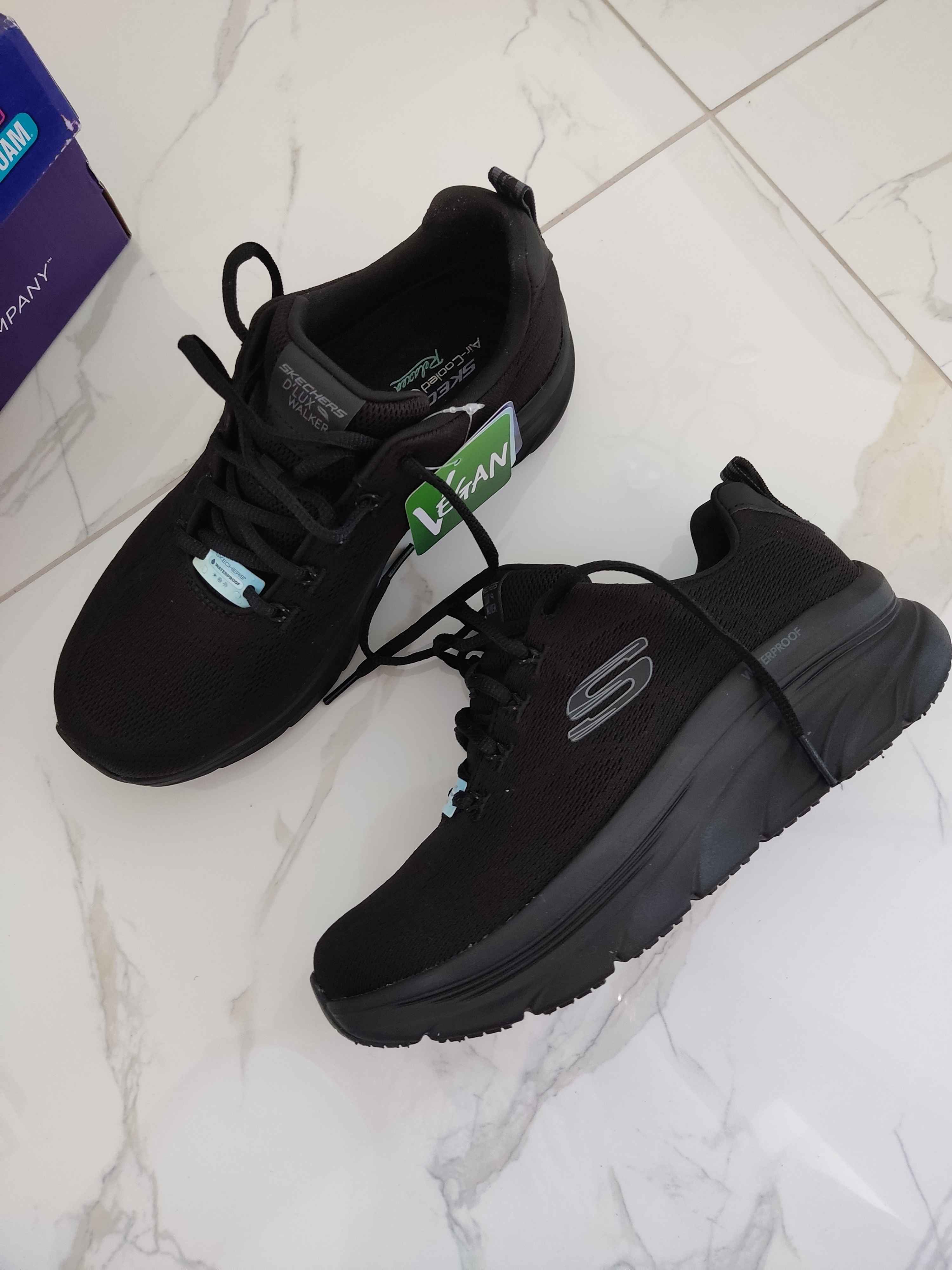 اسنیکر زنانه اسکیچرز Skechers اورجینال 149810 BBK photo review