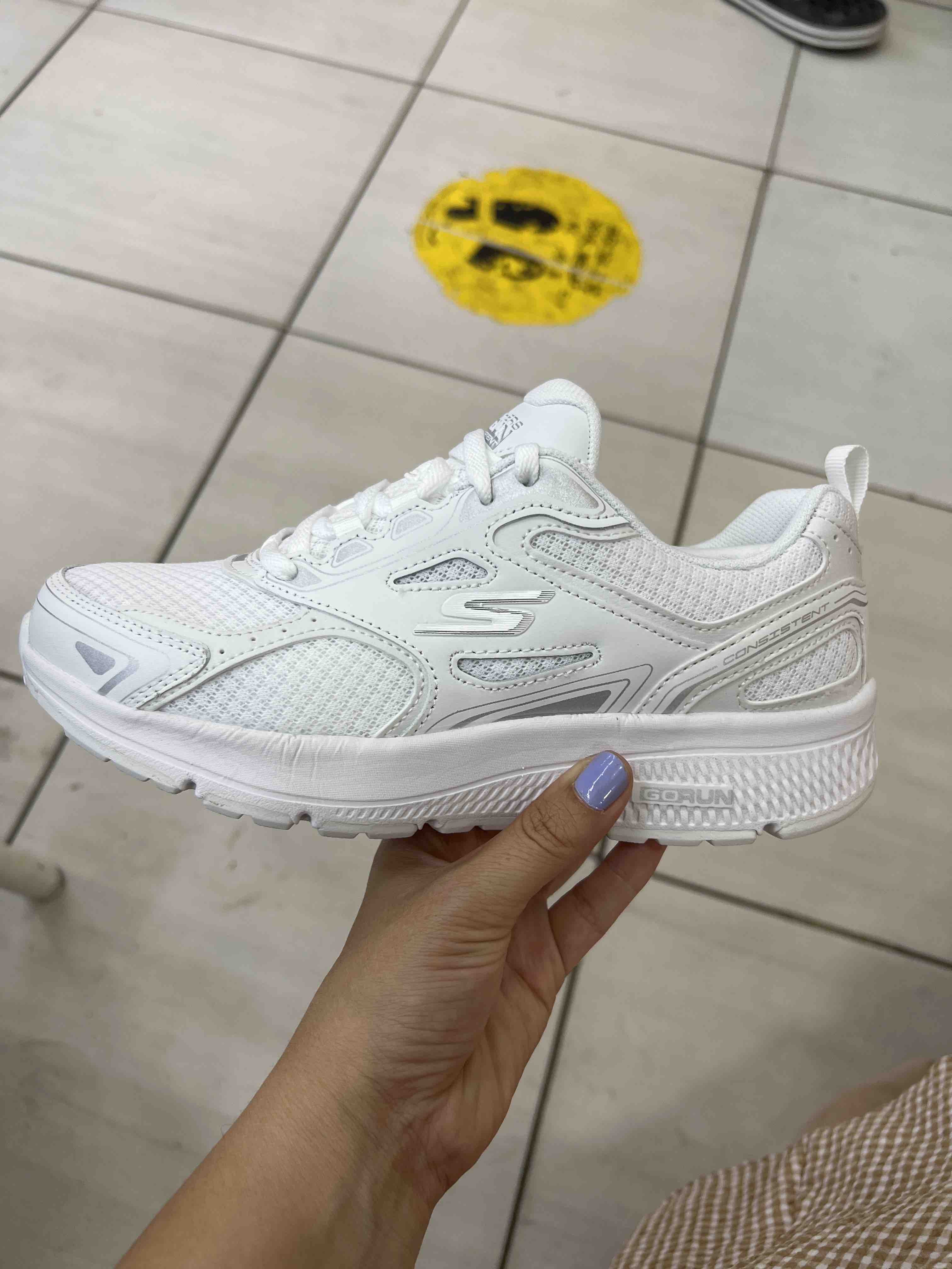 اسنیکر زنانه اسکیچرز Skechers اورجینال 128319 WHT photo review