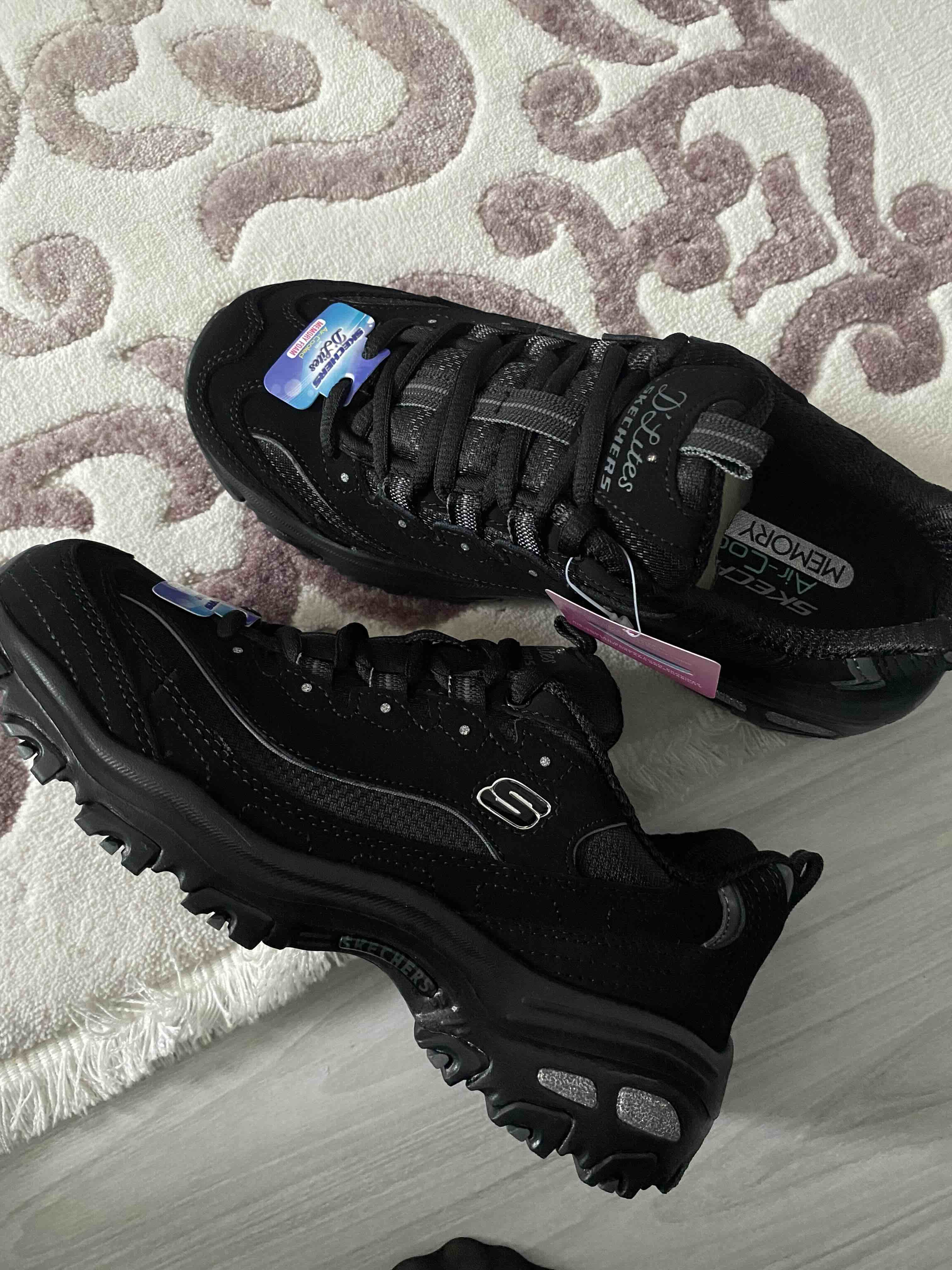 اسنیکر زنانه اسکیچرز Skechers اورجینال 11930-BBK photo review